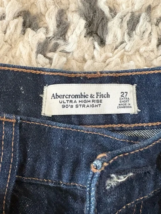 Abercrombie High Rise Straight Rinse 27 - Picture 6 of 6